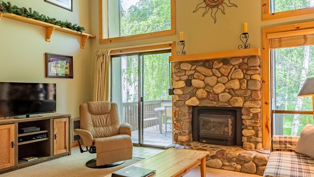 Interior - Indian Springs Condo 2423 by Alpine Lodging Sun Valley (Sun Valley)