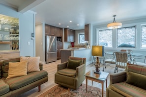 Interior - Prospector Condominiums by Alpine Lodging Sun Valley (Ketchum)