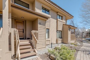 Condo, 2 habitaciones | Exterior