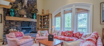 Lodge Apt. II Condominiums by Alpine Lodging Sun Valley