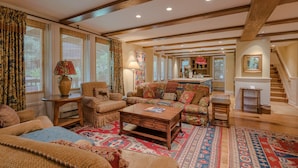 Condo, 2 Bedrooms | Living room - Lodge Apt. II Condominiums by Alpine Lodging Sun Valley (Sun Valley)