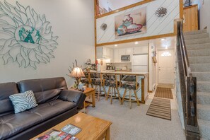 Condo, 1 Bedroom | Living room - Snowrun Condominium 8 by Alpine Lodging Sun Valley (Ketchum)