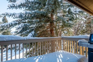 Condo, 2 Bedrooms | Balcony