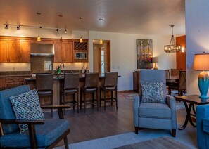 Living room - The Timbers by Alpine Lodging Sun Valley (Ketchum)