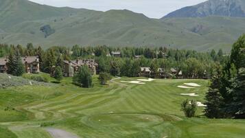 House, 3 Bedrooms | Golf