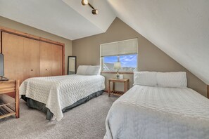 Unclassified image, 3 of 23, button