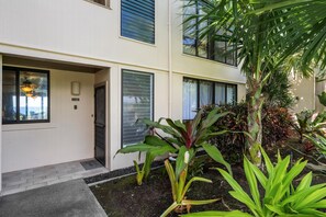 Condo, Multiple Beds, Ocean View (Keauhou Kona Surf & Racquet Club #1-1) | Exterior detail - Keauhou Kona Surf & Racquet Club #1-103 (Kailua-Kona)