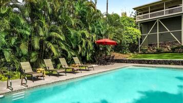 House, Multiple Beds (Kona Sunset House at Walua) | Pool