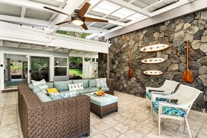 Casa, letti multipli (Surf Temple Cottage) | Area soggiorno
