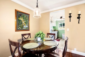 Condo, Multiple Beds (Keauhou Kona Surf & Racquet Club #58) | Private kitchen | Dishwasher, paper towels