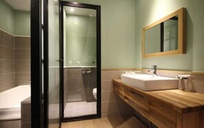 ห้องน้ำ