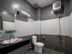 Bathroom - Nibika Hotel (Da Nang)