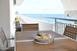 Appartement | Uitzicht vanaf balkon