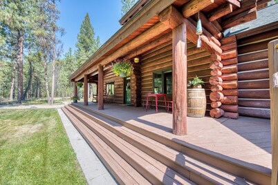 Calaway Lodge --fishing, hunting, summer sports, winter sports, national forest