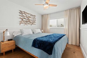 2 bedrooms, iron/ironing board, free WiFi, bed sheets - Ocean View Beach Condo | California King, Balcony & Steps to the Sand (Carpinteria)