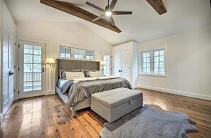 4 bedrooms, iron/ironing board, travel crib, WiFi