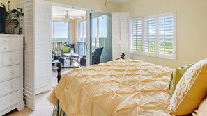 4 bedrooms, iron/ironing board, travel cot, free WiFi