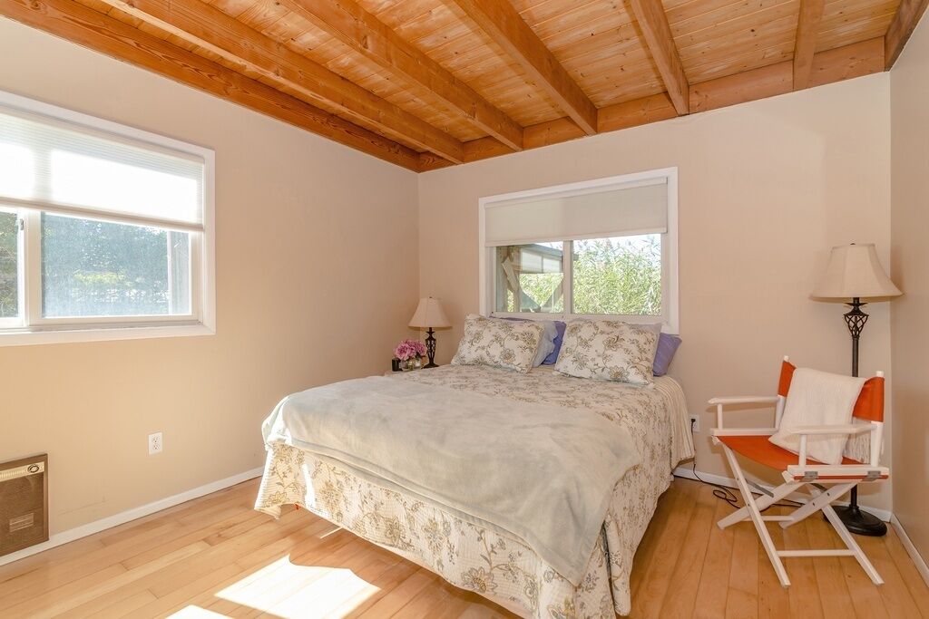 Fire Island Beach House - Ocean Beach, NY