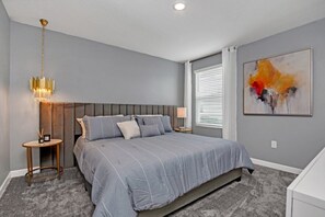 9 Schlafzimmer, Bügeleisen/Bügelbrett, Internetzugang, Bettwäsche