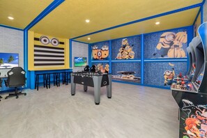Games room - Picture Renting Your Own Luxury Mansion on the Exclusive Storey Lake Resort (Orlando)