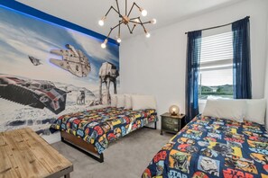 10 habitaciones, tabla de planchar con plancha, internet y ropa de cama