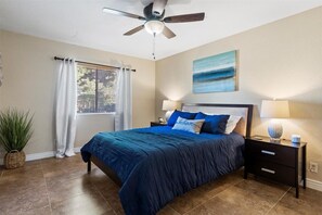 2 bedrooms, iron/ironing board, free WiFi, bed sheets - Paradise Valley Paradise/ Ground Unit (Phoenix)