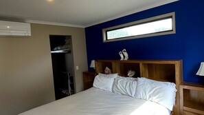 3 bedrooms, iron/ironing board, WiFi