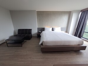 Superior Room | Desk, soundproofing, free WiFi - Double D Hotel (Pak Kret)