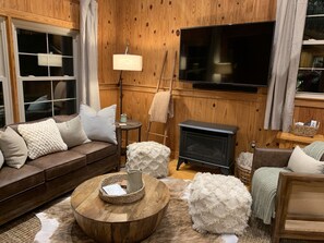 TV, fireplace, DVD player, stereo