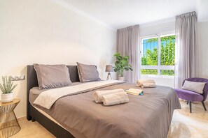 2 bedrooms, iron/ironing board, free WiFi, bed sheets - Mairena Forest sea view & pool, Marbella, Spain (Marbella)