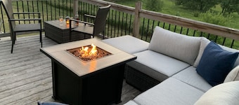 Okoboji Bridges Bay Cabin 111~ Waterpark Passes and Relaxing Retreat