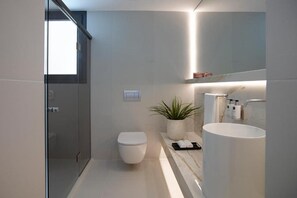Bathroom - The Marblous Athens (Athens)
