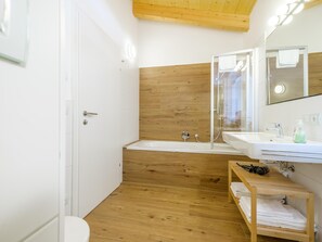 Kombinert dusj/badekar