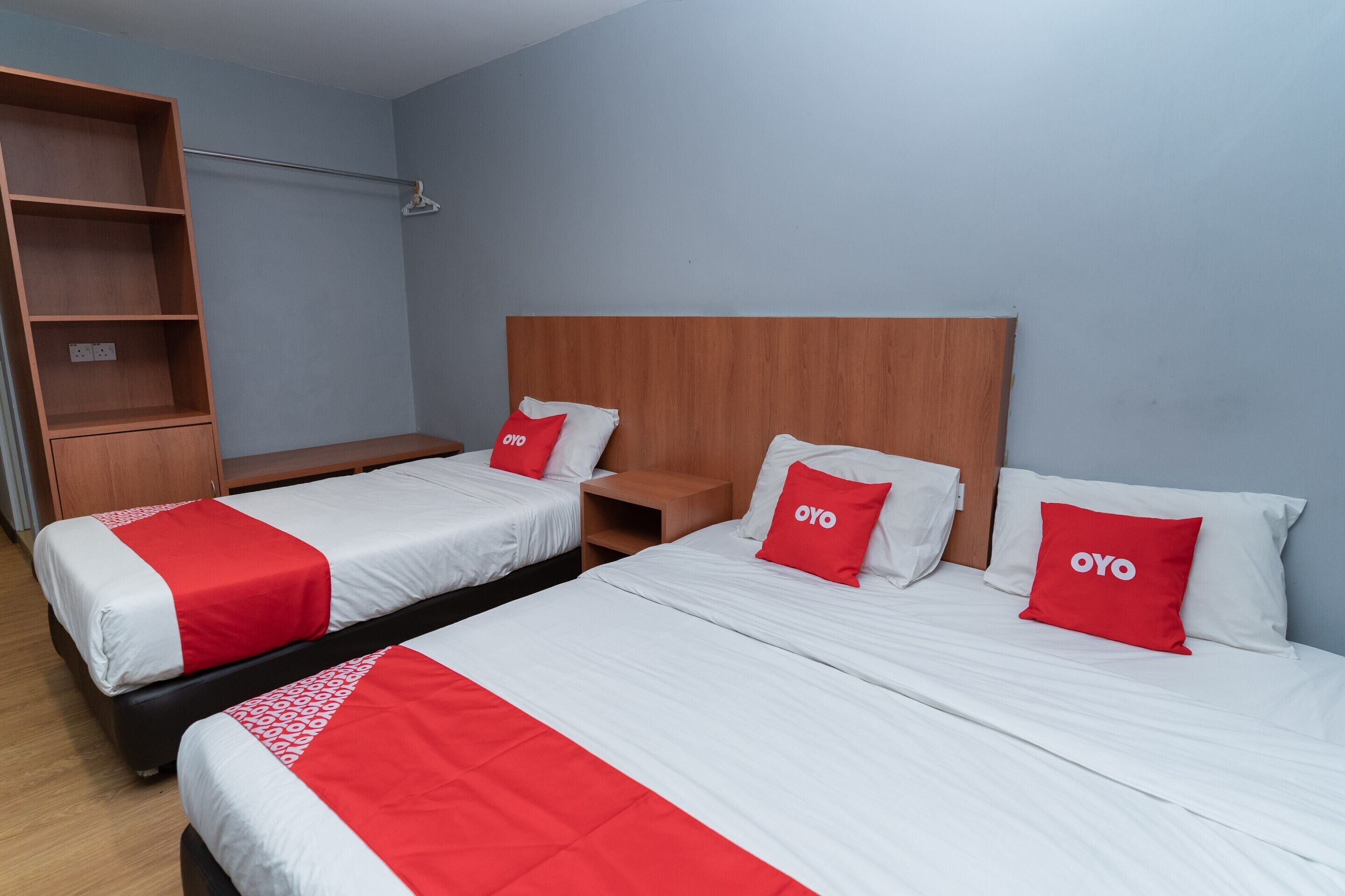 superior suite | free wifi, bed sheets