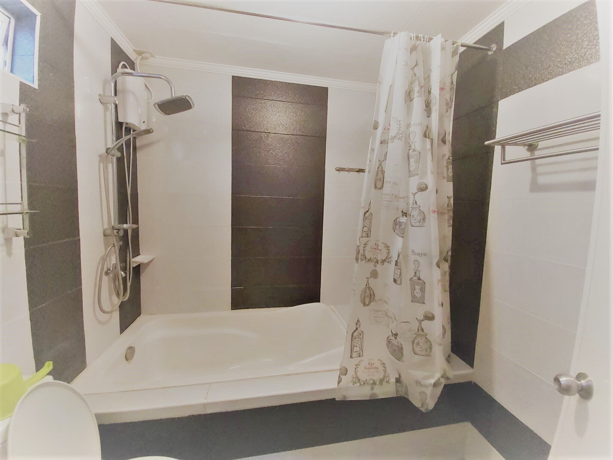 Towels, soap, shampoo