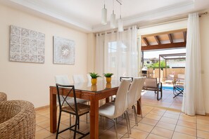Dining - Modern holiday house with private pool and close to the beach, Alcudia, Mallorca (Alcudia)