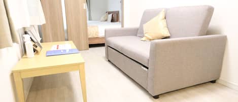 Apartamento | 1 quarto, escrivaninha, Wi-Fi de cortesia, roupa de cama