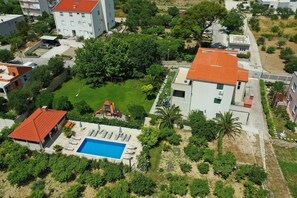Villa (Seven Bedroom Villa with Swimming Poo) | Aerial view - Villa Dvori Viškovi (Podstrana)