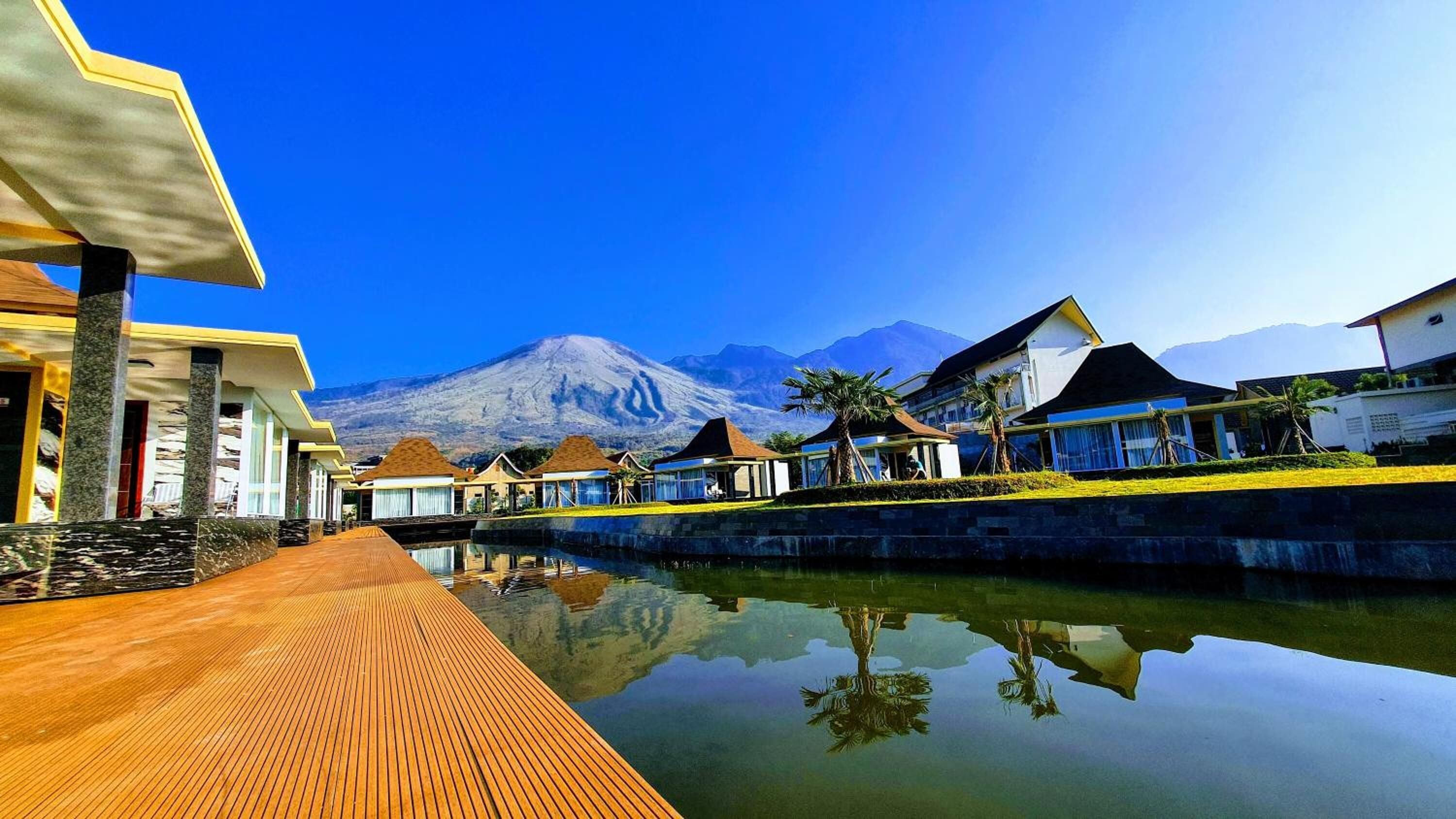 Piscina a l'aire lliure 