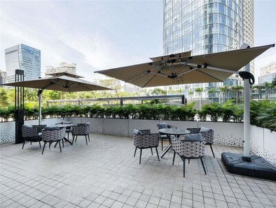 Shama Hub West Coast Haikou