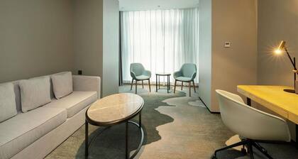 Shama Hub West Coast Haikou