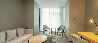 Shama Hub West Coast Haikou