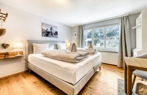 House (incl. Cleaning Fee, Laundry Package & City Tax)