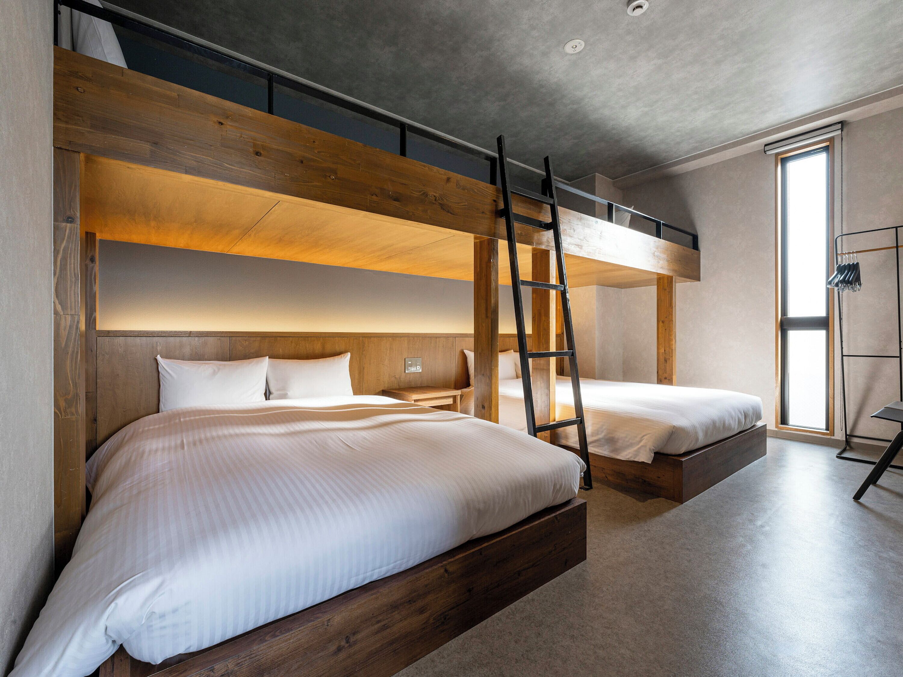 suite | in-room safe, desk, blackout curtains, free wifi