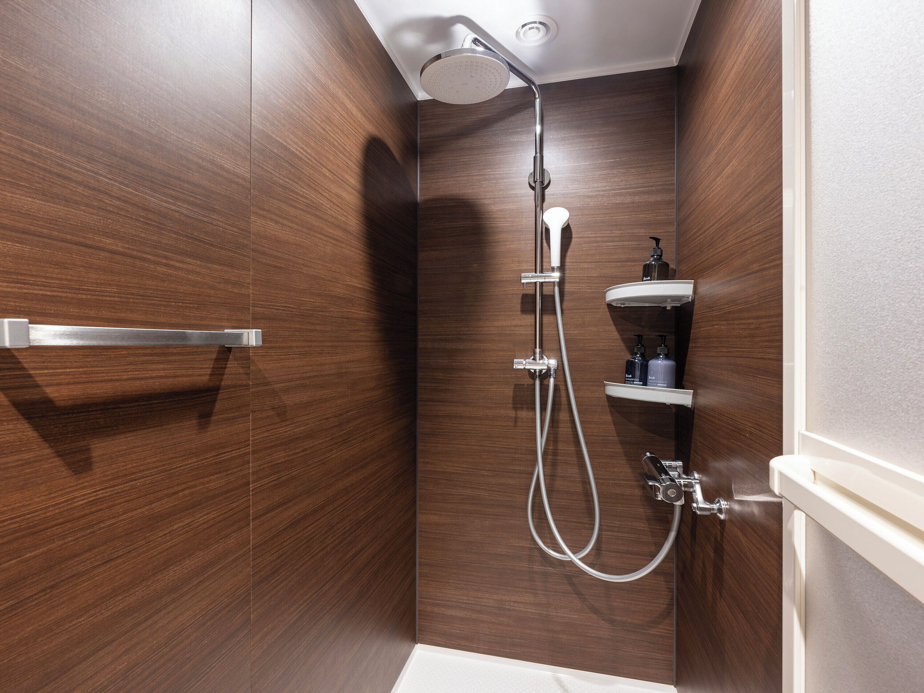 family room | bathroom | free toiletries, hair dryer, slippers, electronic bidet