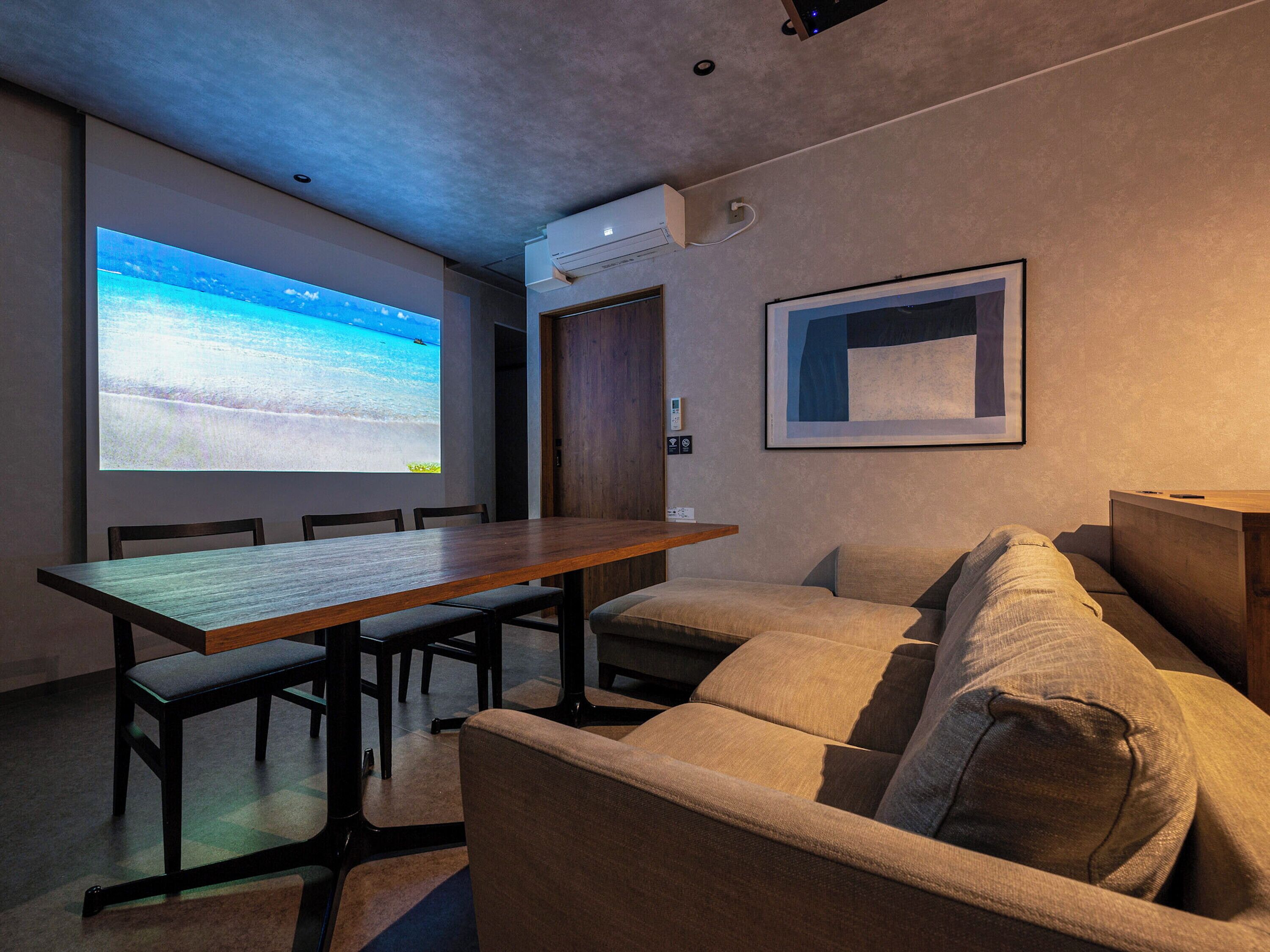 suite | living room | 49-inch flat-screen tv with digital channels