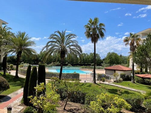 ⭐️RARE🌞🌴BORD DE MER, FIBRE,TERRASSE,PISCINE,PARKING⭐️