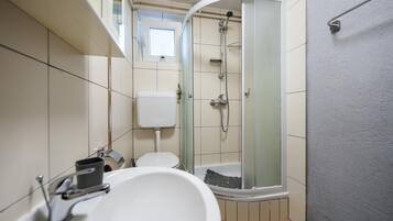 Appartement, 1 slaapkamer, terras | Badkamer | Handdoeken
