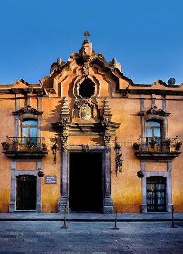 Casa de la Marquesa Curamoria Collection