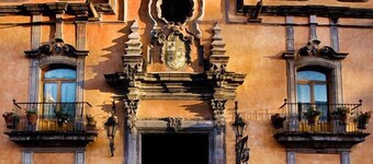 Casa de la Marquesa Curamoria Collection